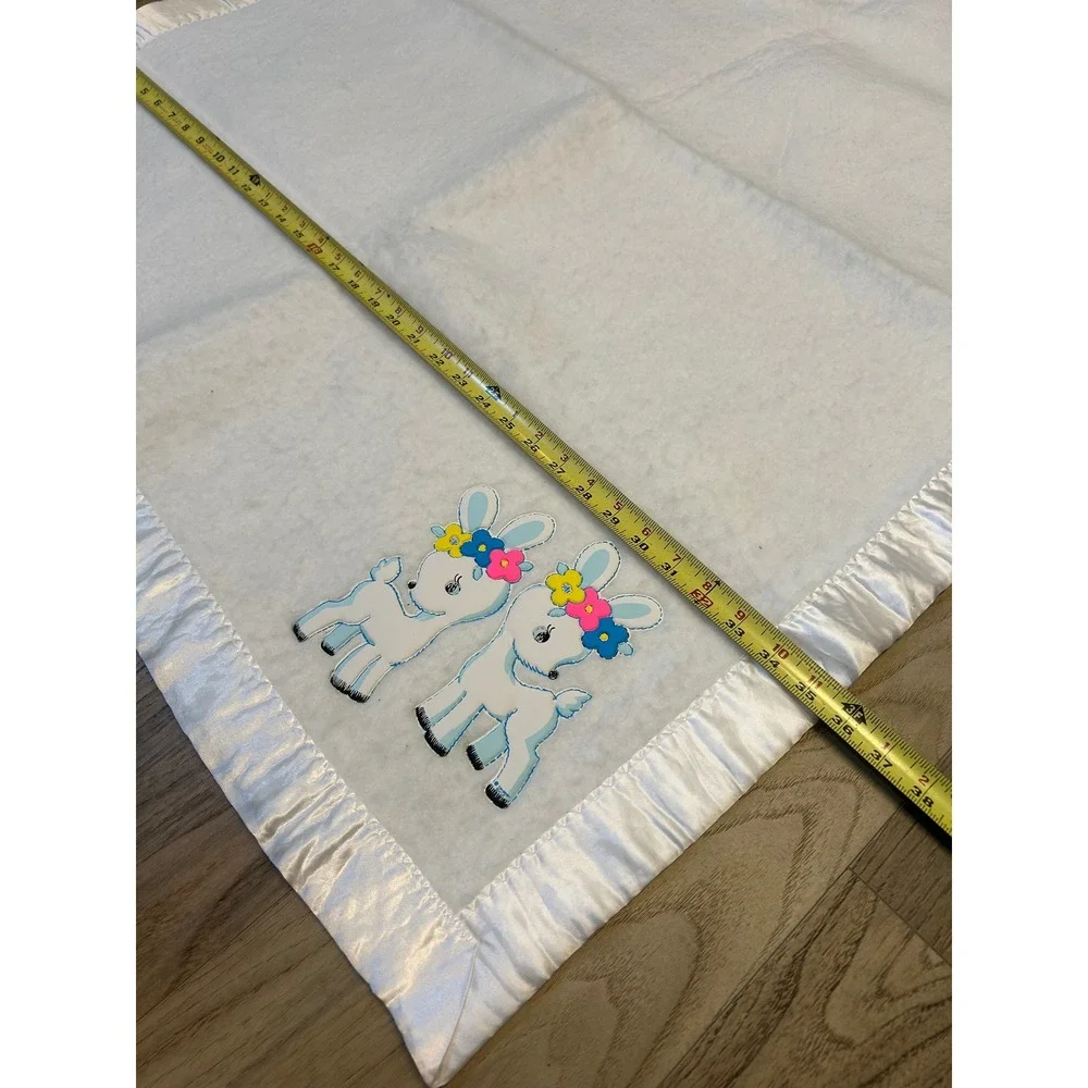 Vintage White Baby Blanket Satin Trim Deer Fawn Floral Applique Fleece Nursery